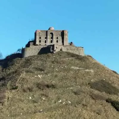 Gli imponenti e dimenticati Forti di Genova